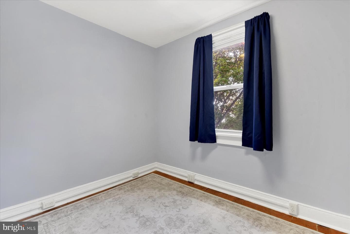 632 Highland Street photo 15