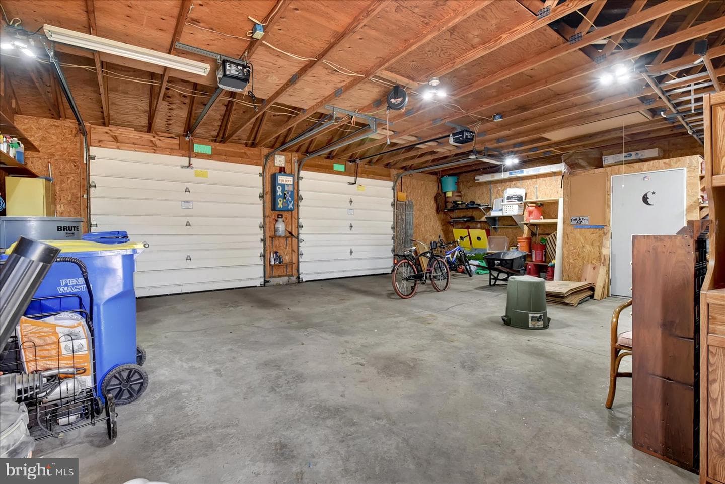 632 Highland Street photo 27