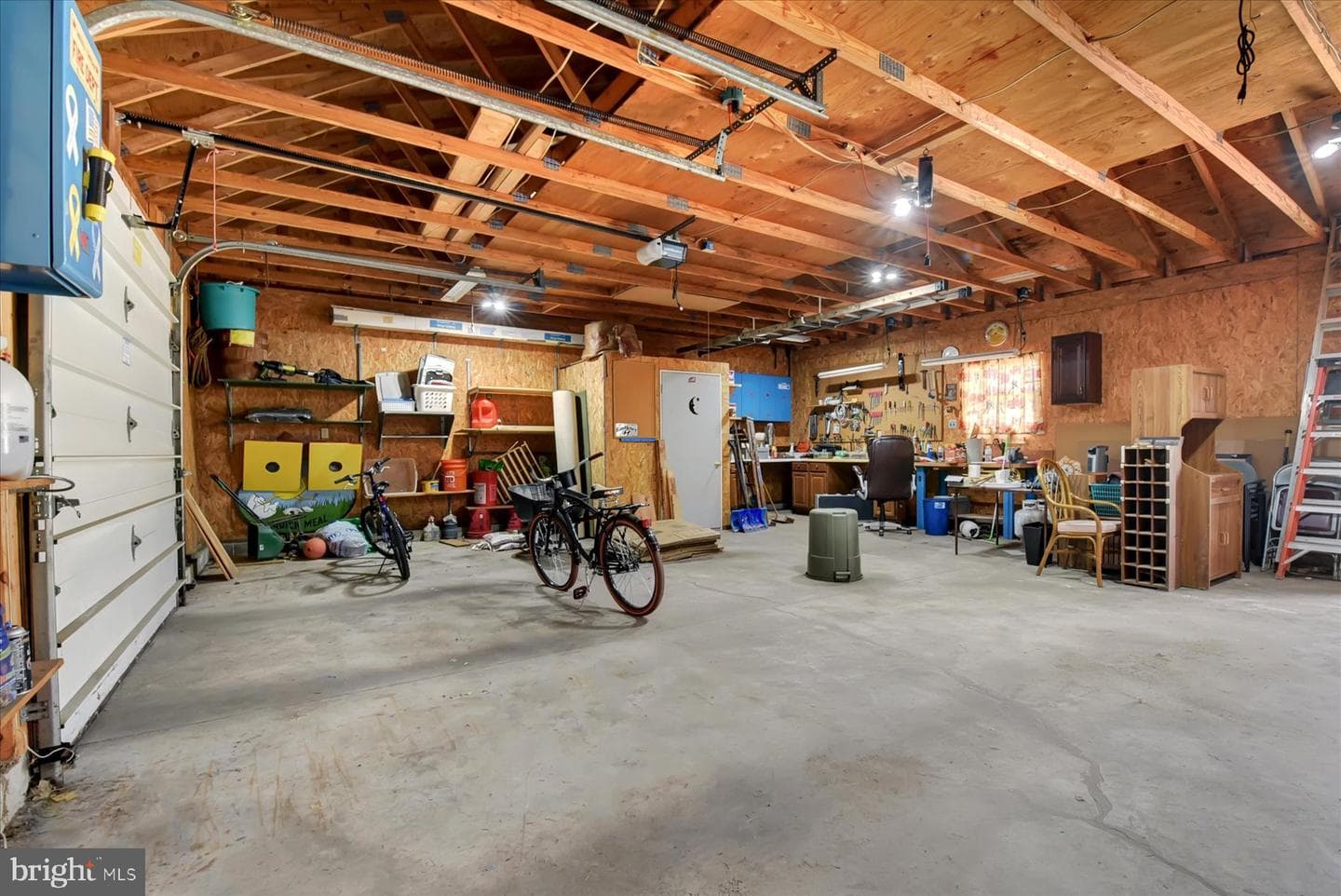632 Highland Street photo 28
