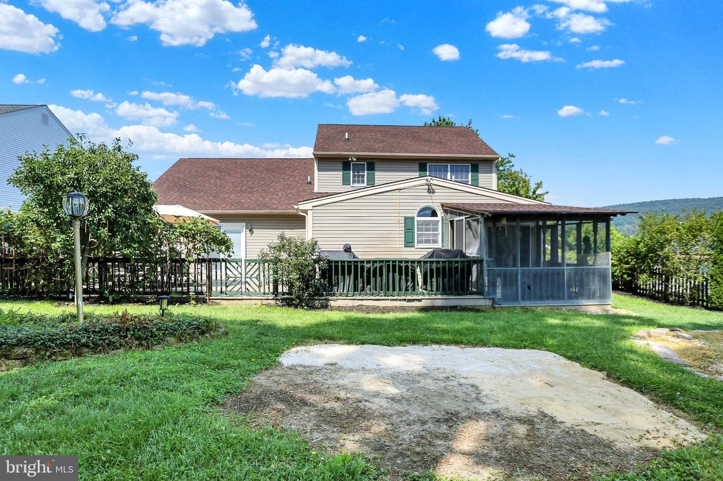 2413 Wicklow Drive photo 28