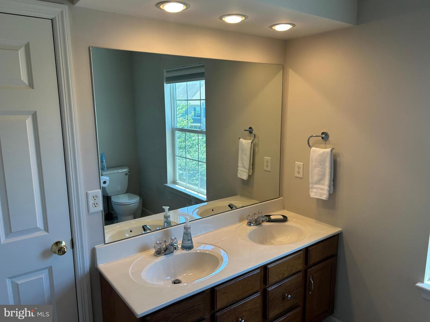270 Buckley Drive photo 31
