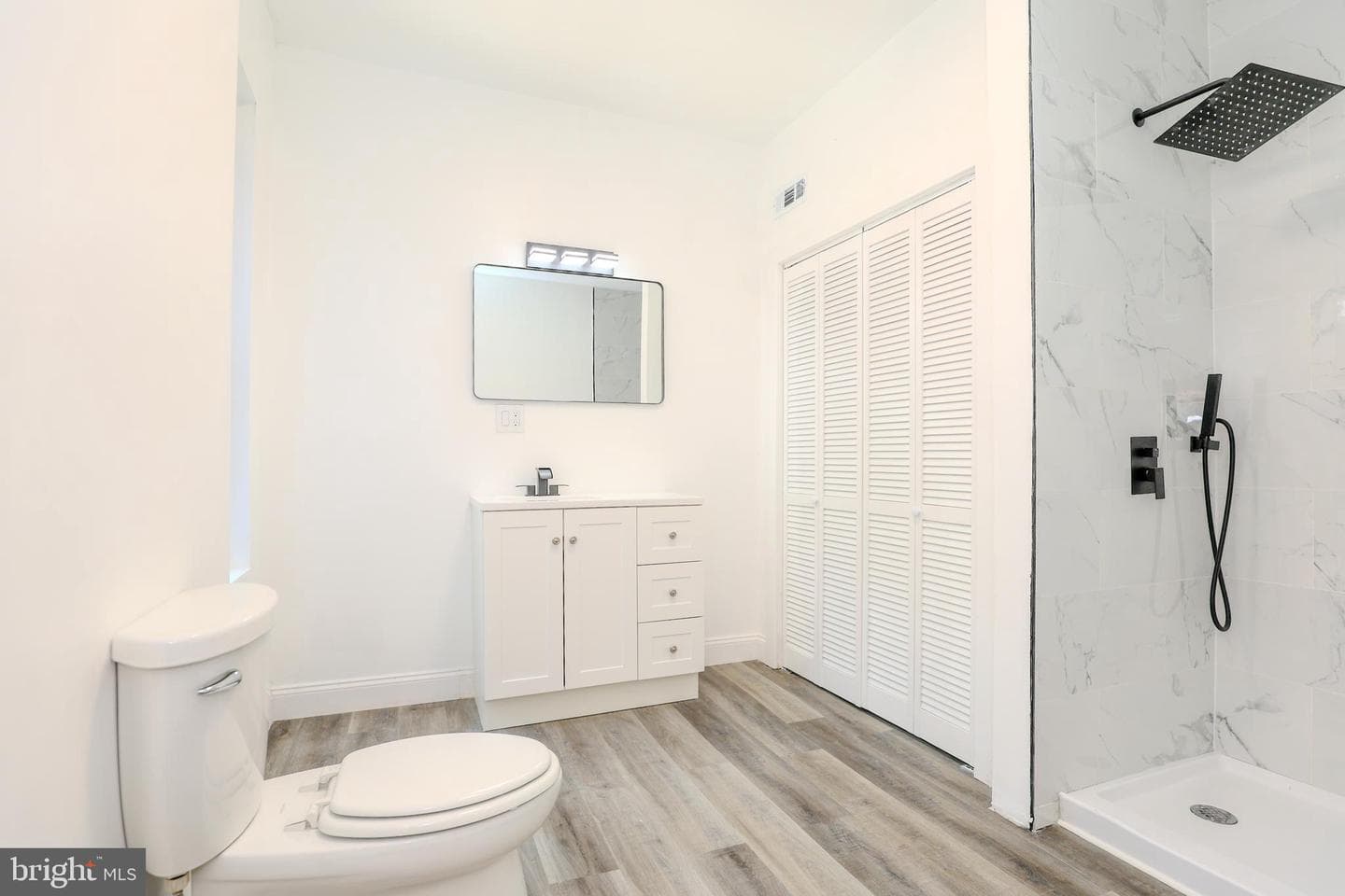 1642 Market Street photo 19