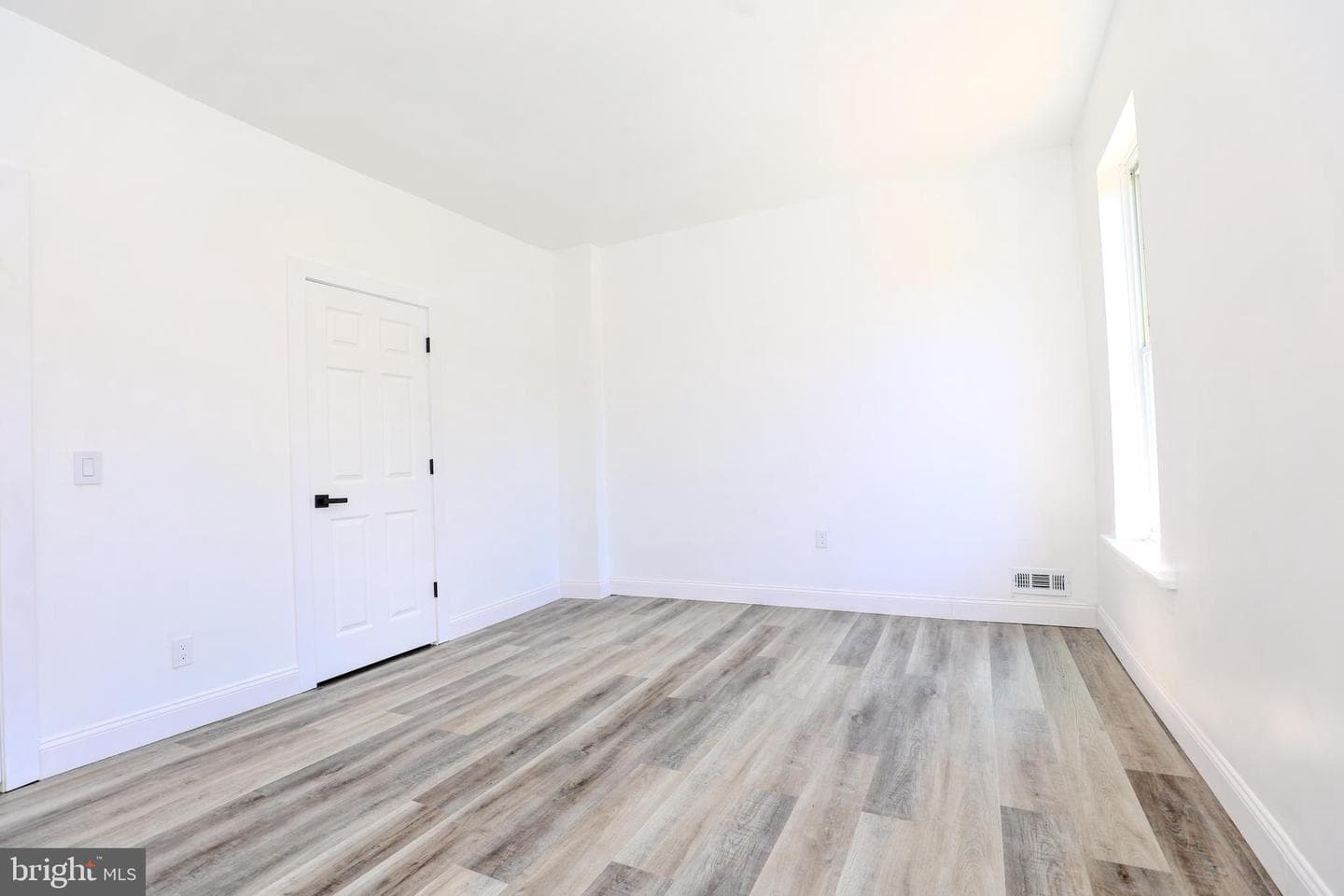 1642 Market Street photo 29