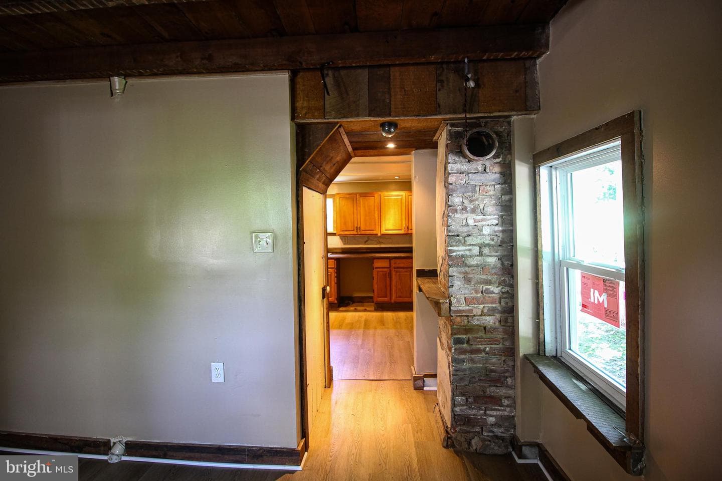 312 Plane Street photo 13