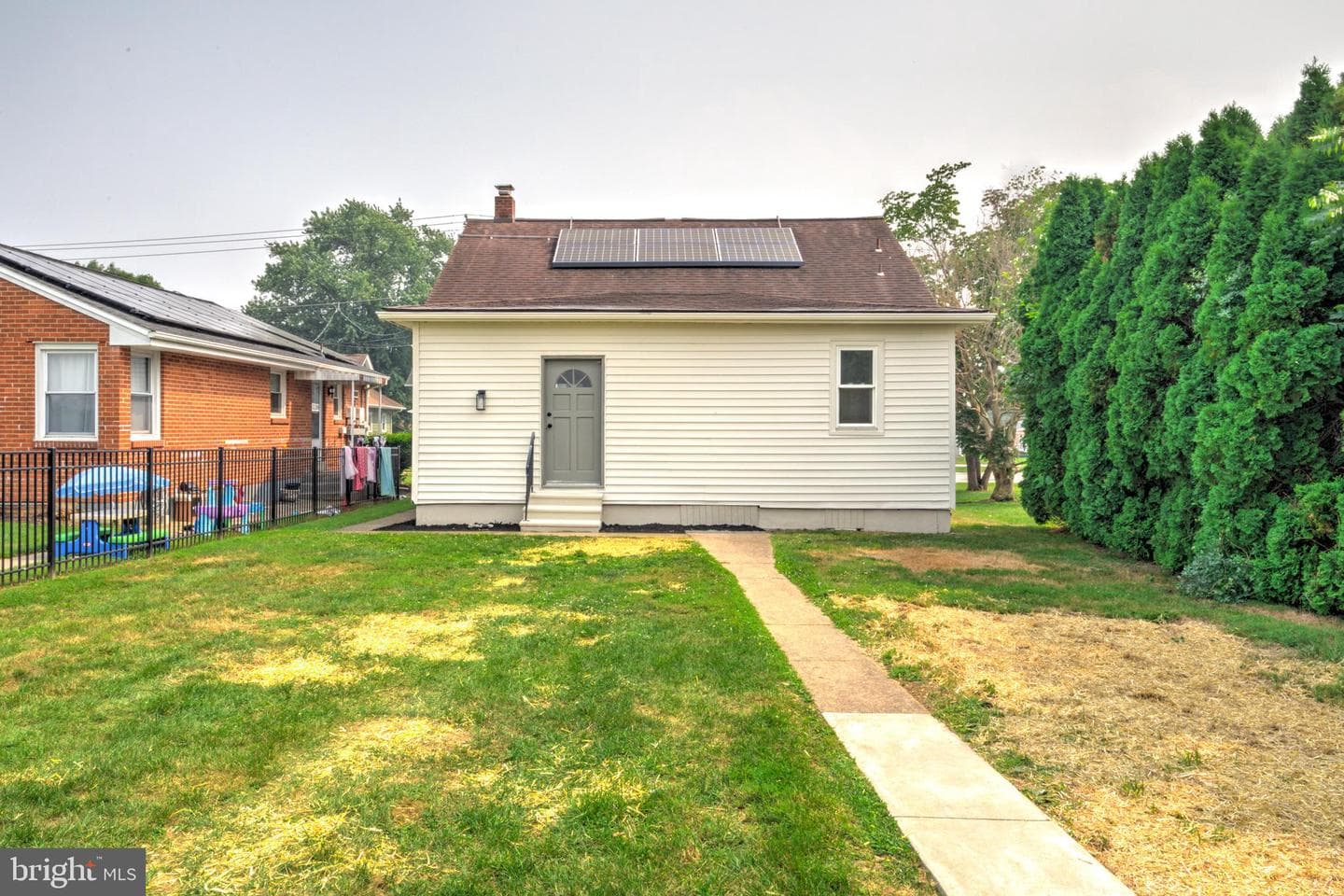 1421 E Derry Road photo 38