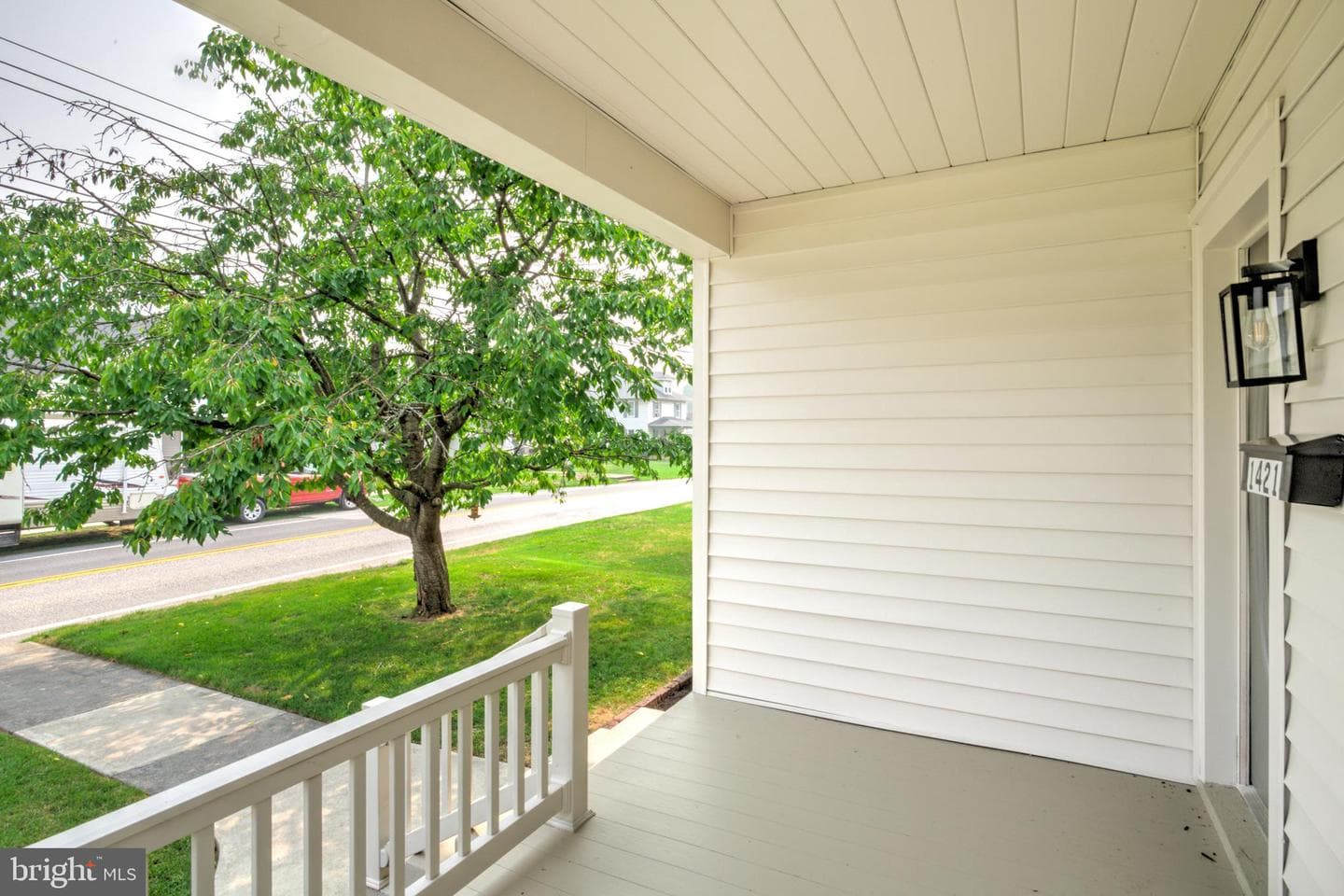 1421 E Derry Road photo 40