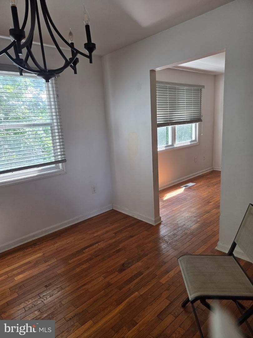 2082 Lexington Avenue photo 5