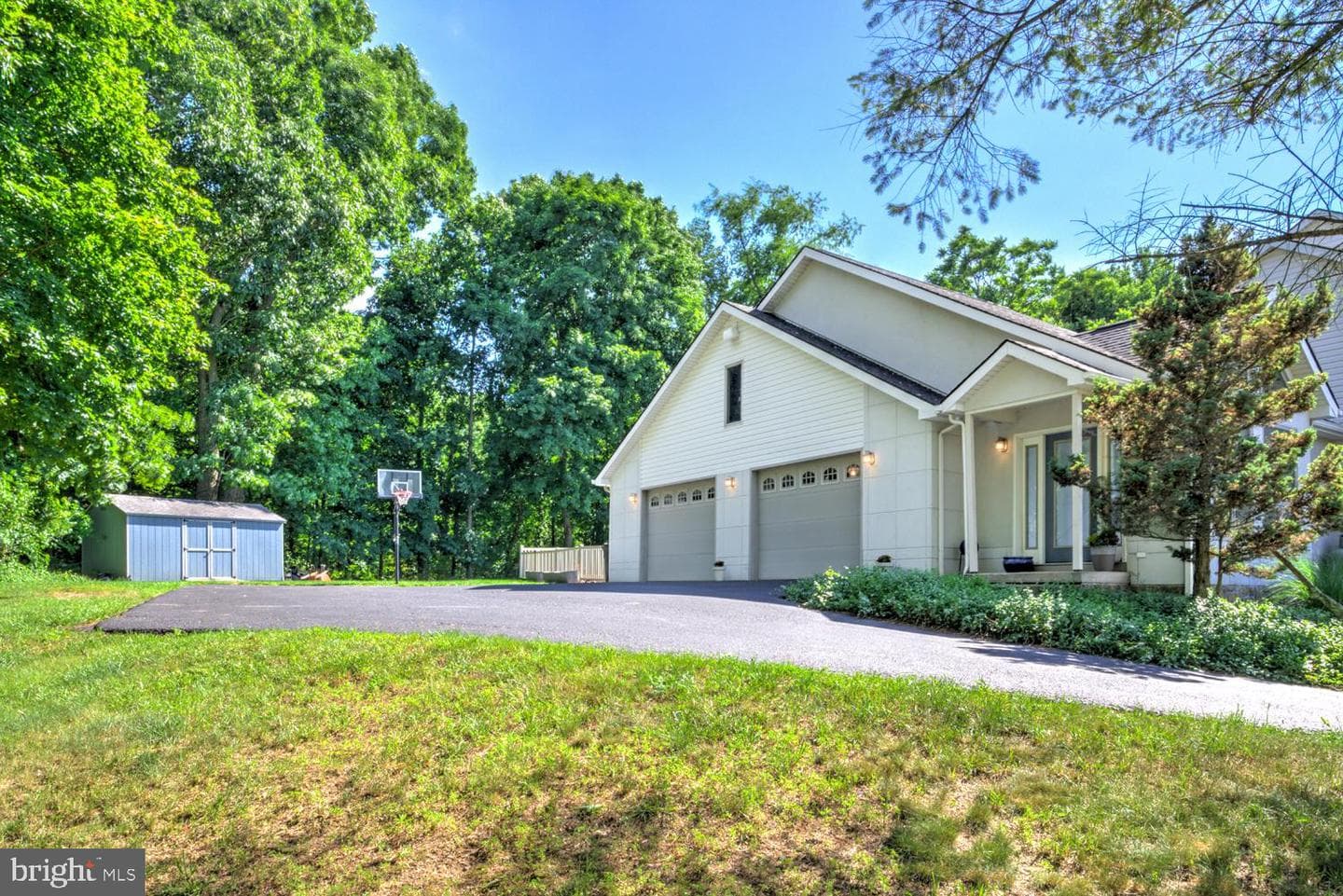 517 Boyer Street photo 5