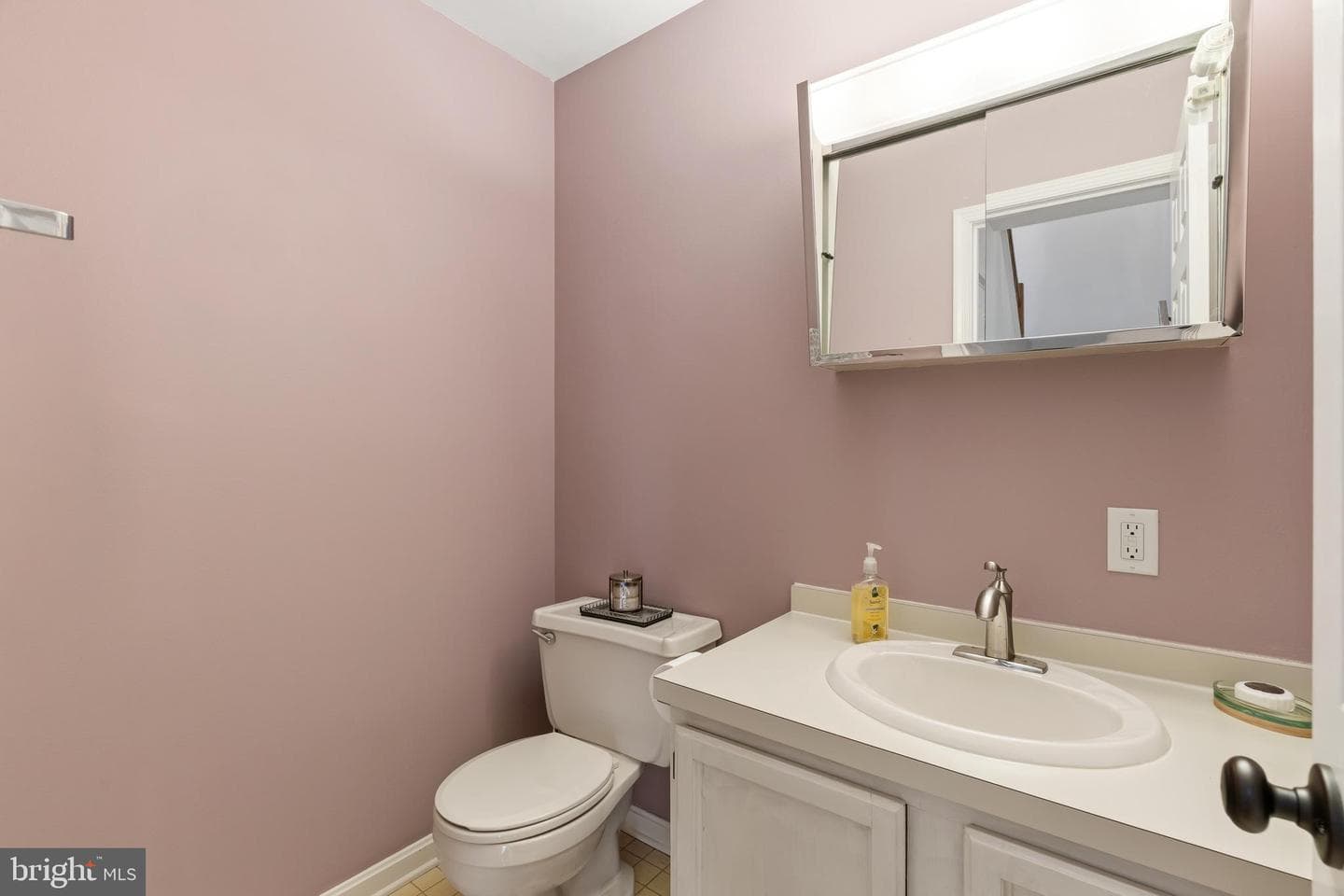 1819 Wexford Road photo 10