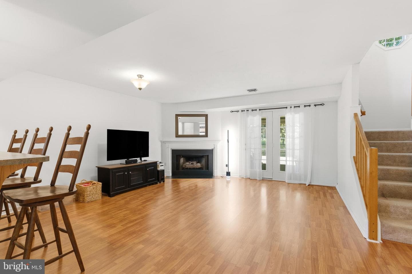 1819 Wexford Road photo 6