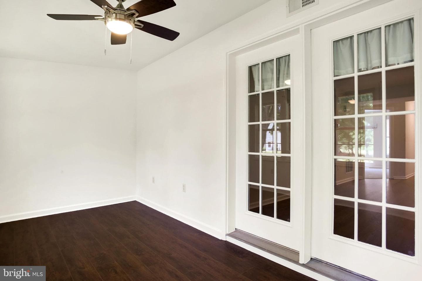 1807 Wexford Road photo 16