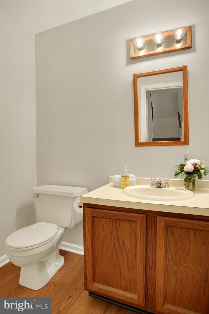 1807 Wexford Road photo 22