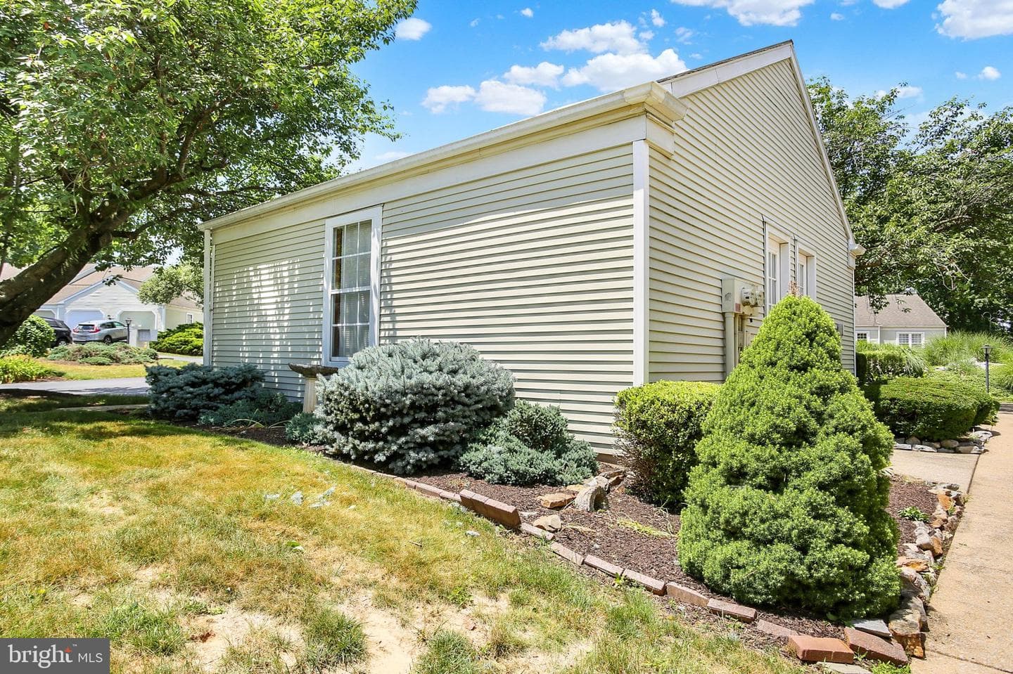 1807 Wexford Road photo 4