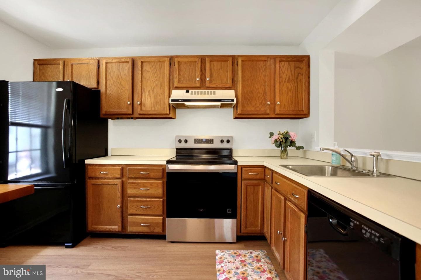 1807 Wexford Road photo 8