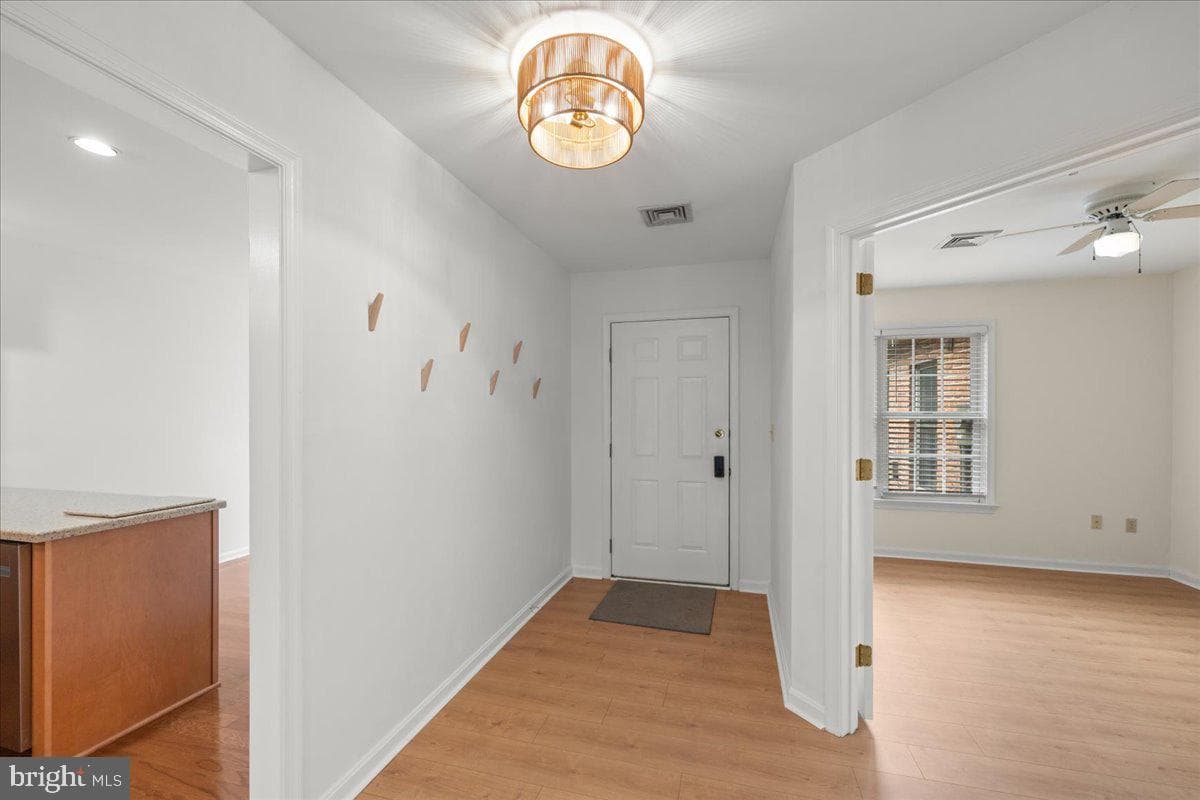 89 Cambridge Drive photo 4