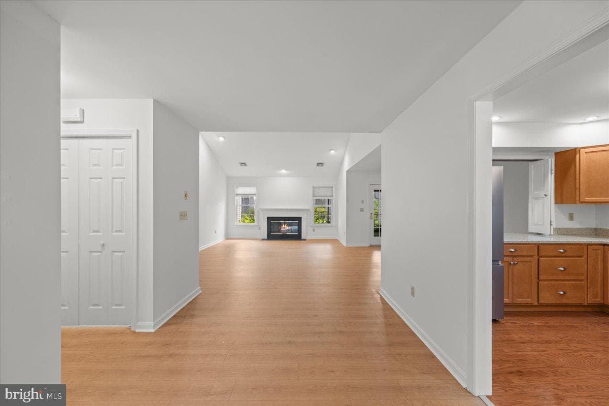 89 Cambridge Drive photo 5