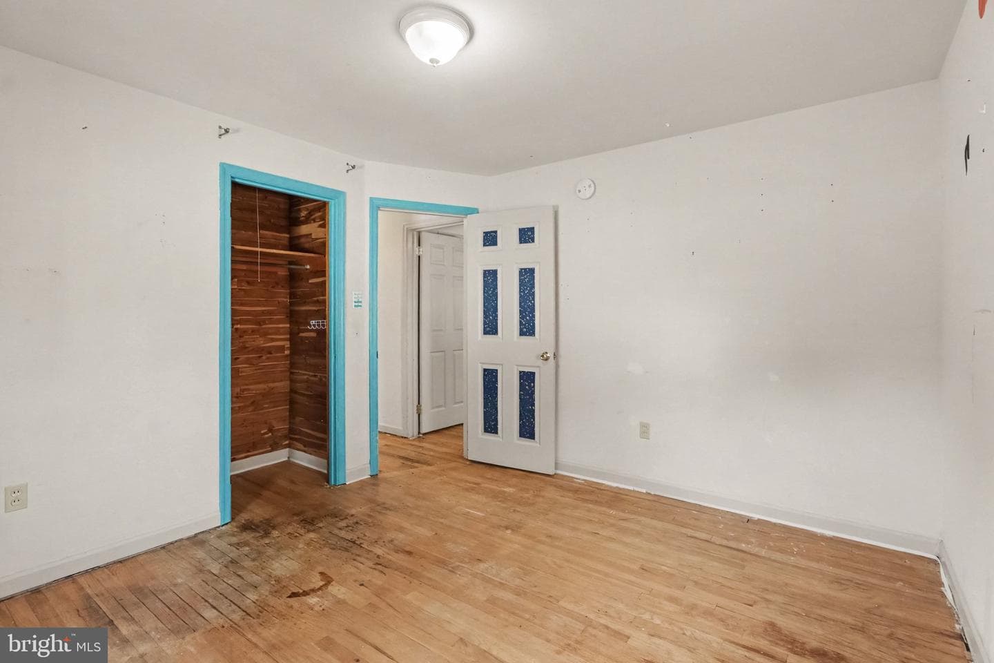 7050 Jefferson Street photo 20