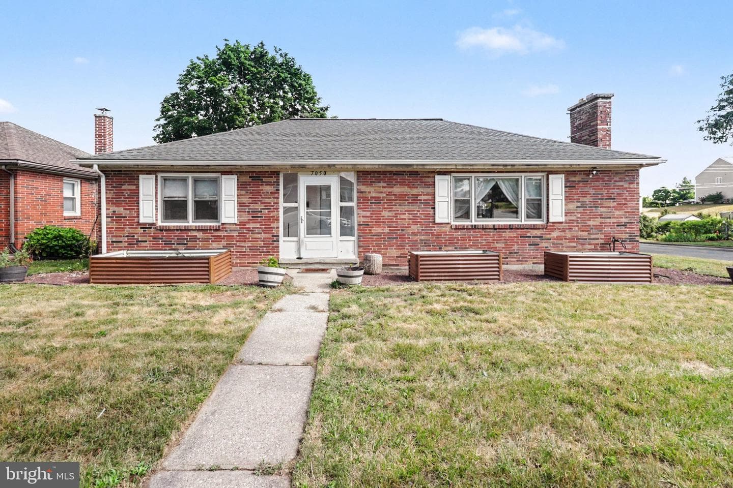 7050 Jefferson Street photo 34