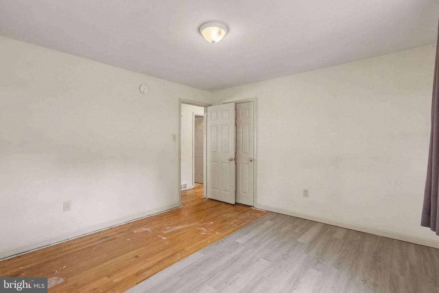 7050 Jefferson Street photo 5