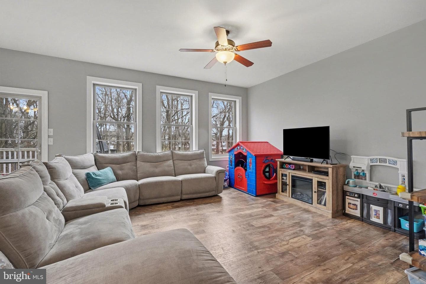 148 Sage Boulevard photo 6