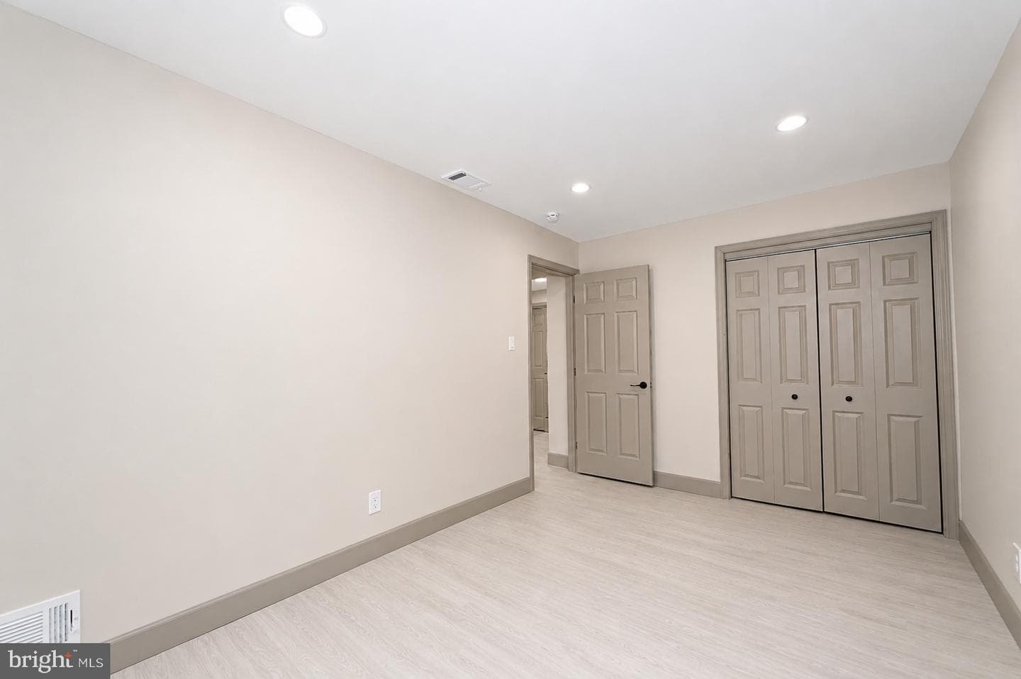 1518 S 13th Street photo 24