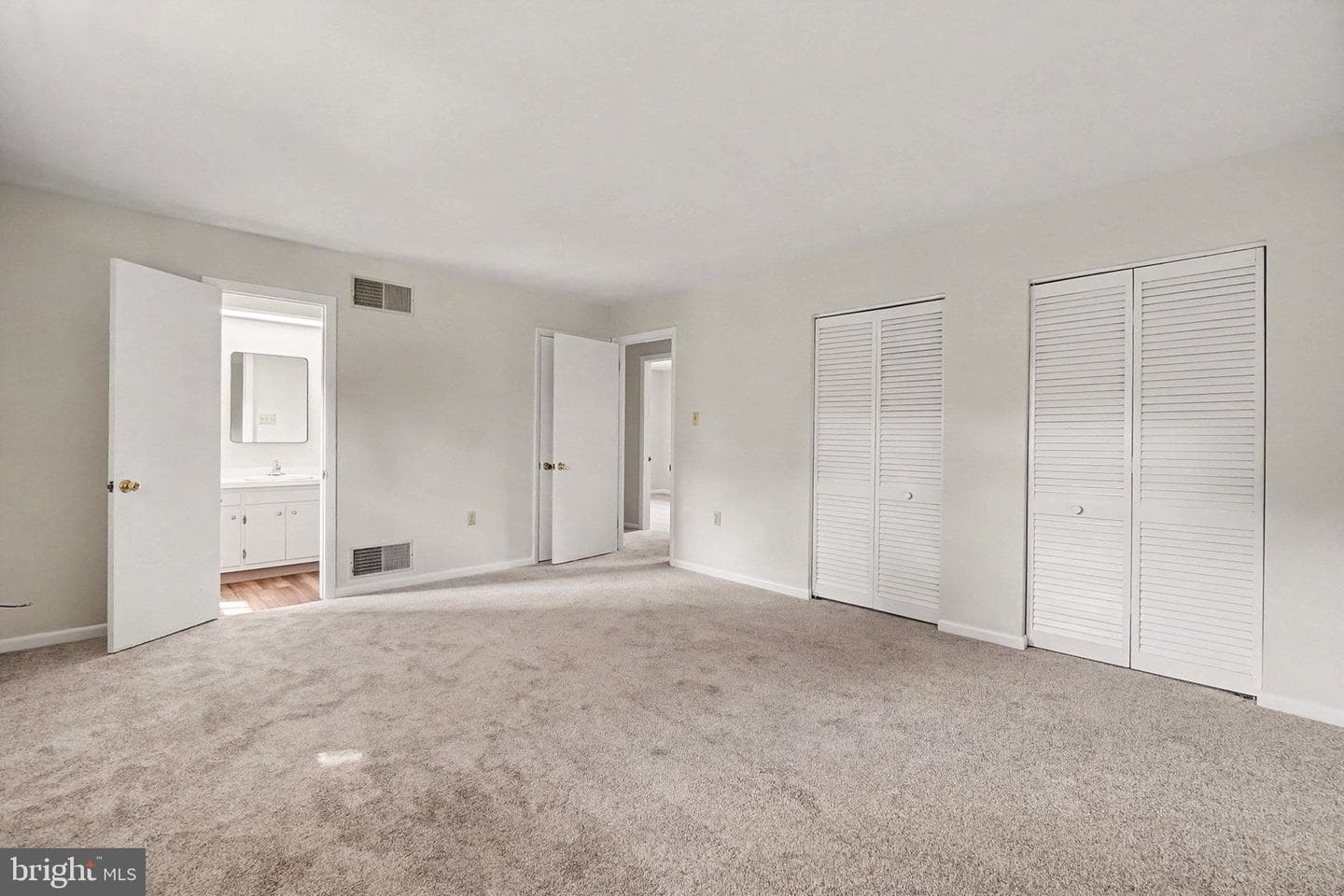 3818 Burton Lane photo 16