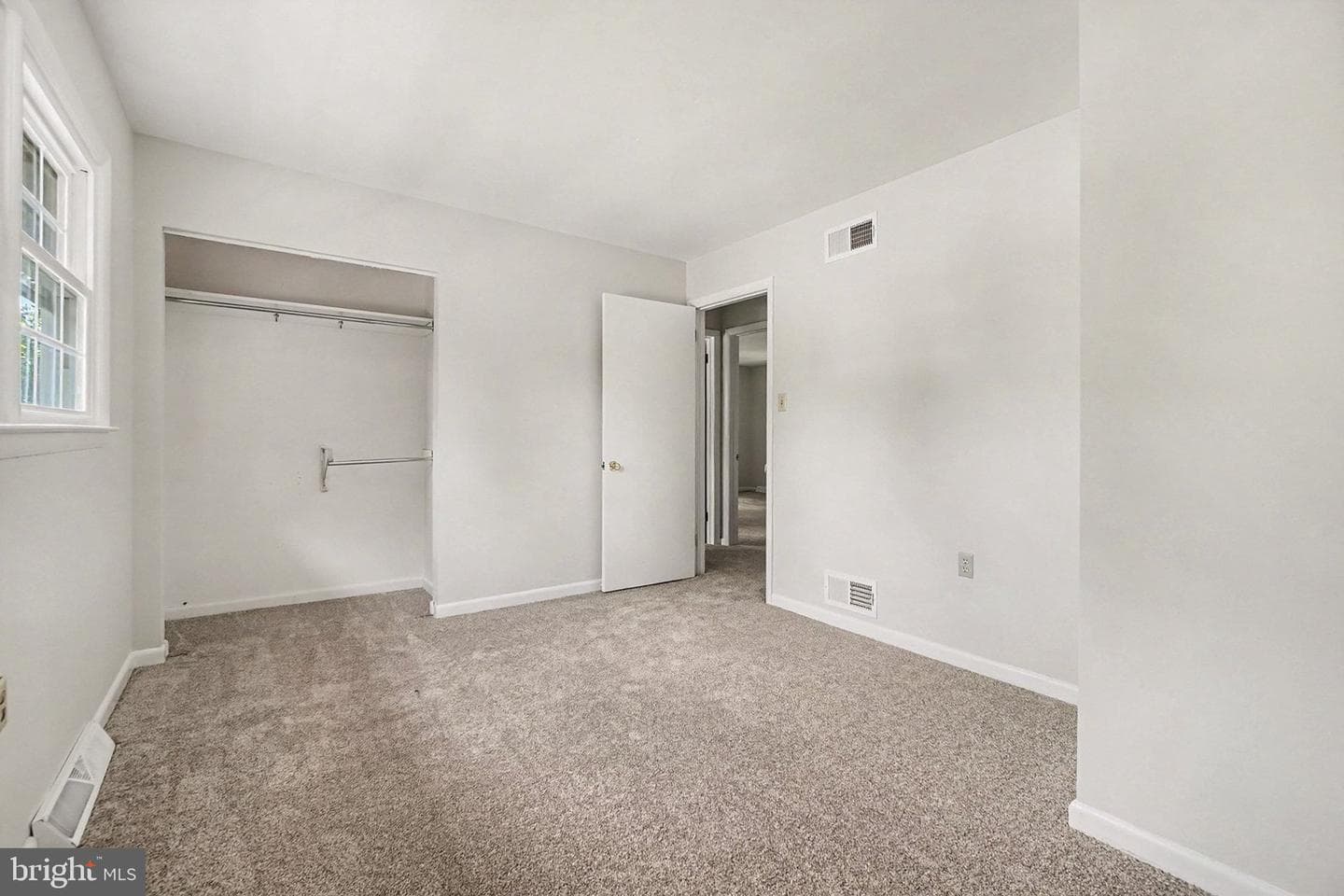 3818 Burton Lane photo 23