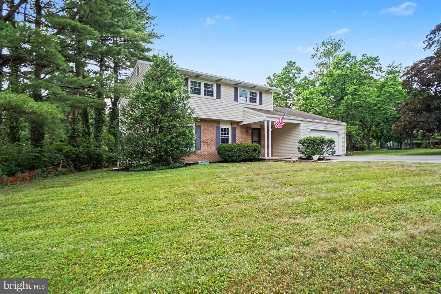 3818 Burton Lane photo 4
