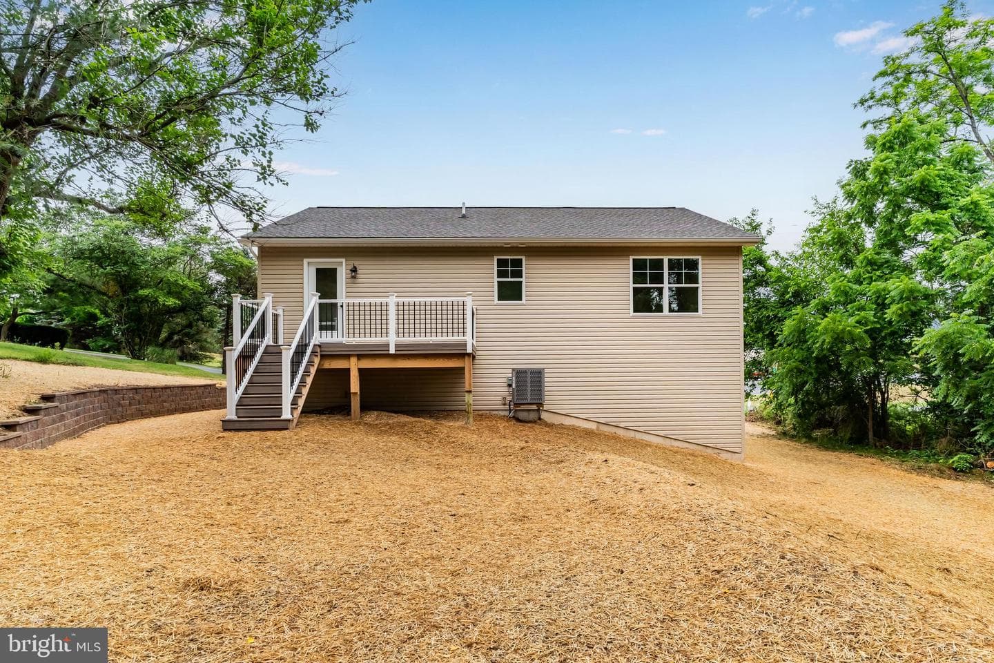 607 Walnut Avenue photo 20
