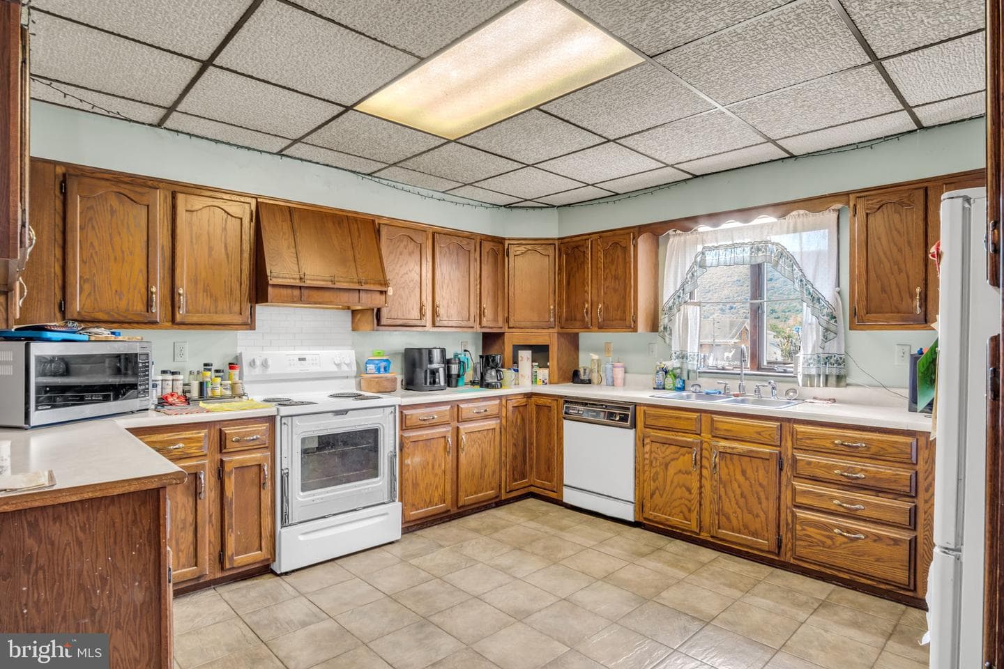 404 Julian Street photo 12