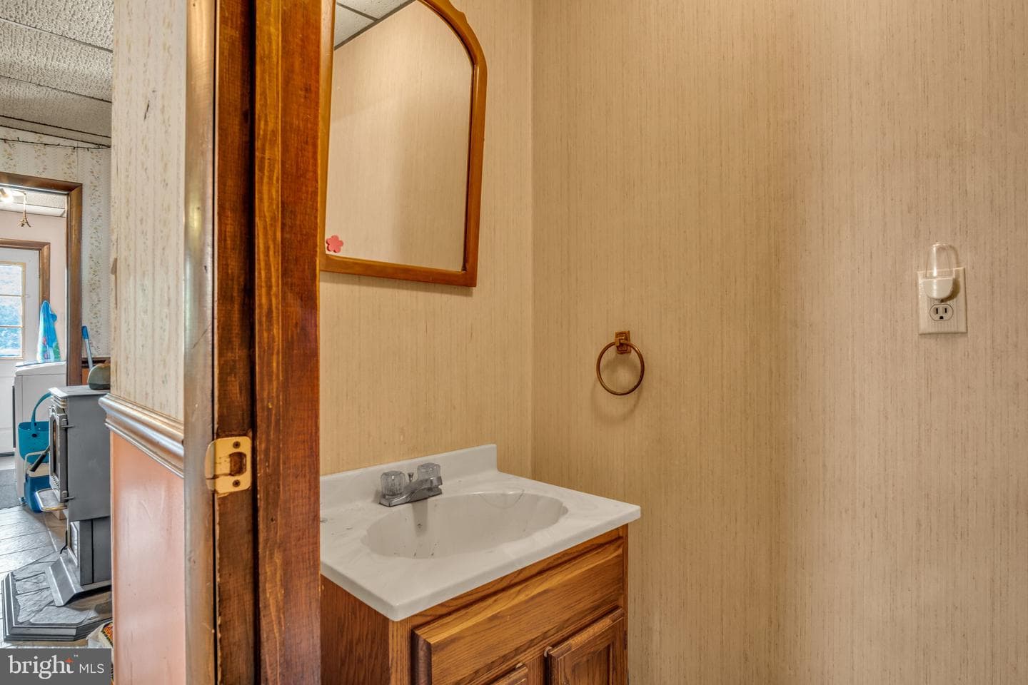 404 Julian Street photo 17