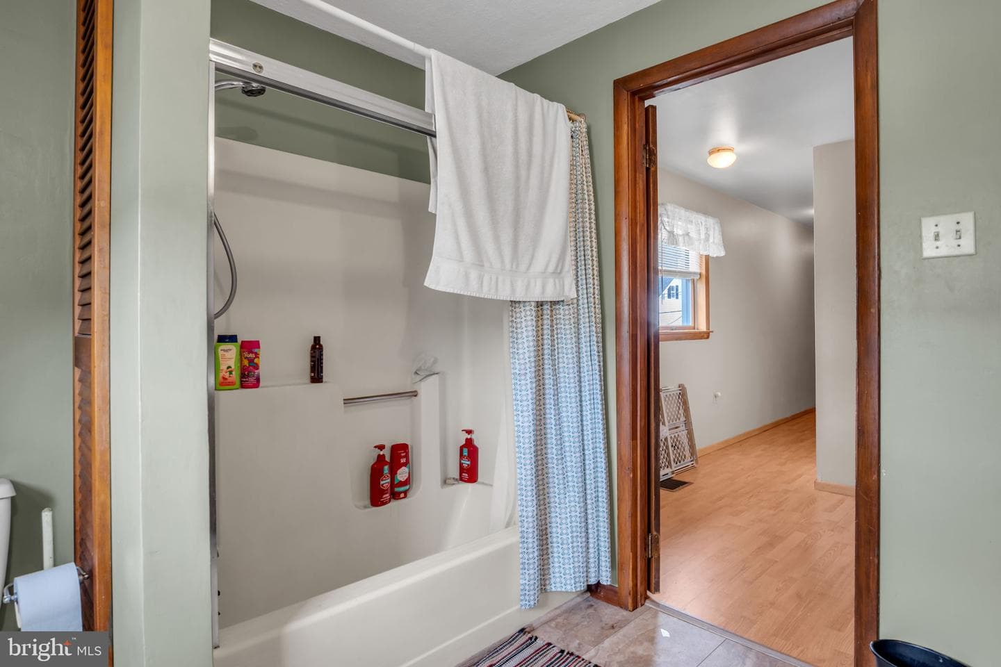 404 Julian Street photo 23