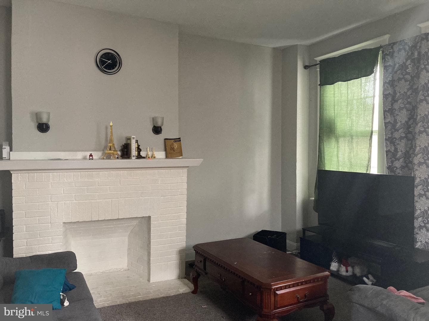 317 Emerald Street photo 7