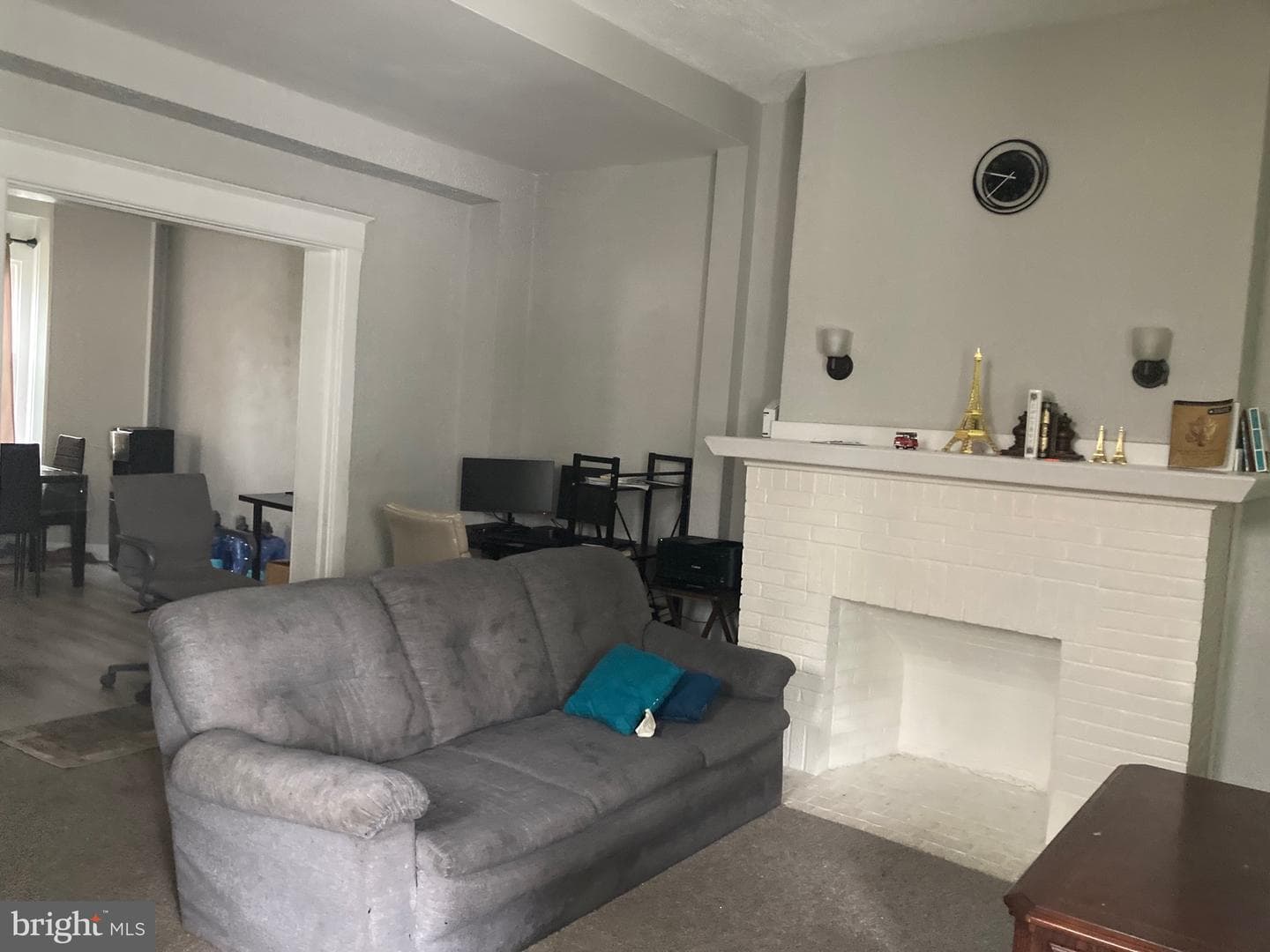 317 Emerald Street photo 8
