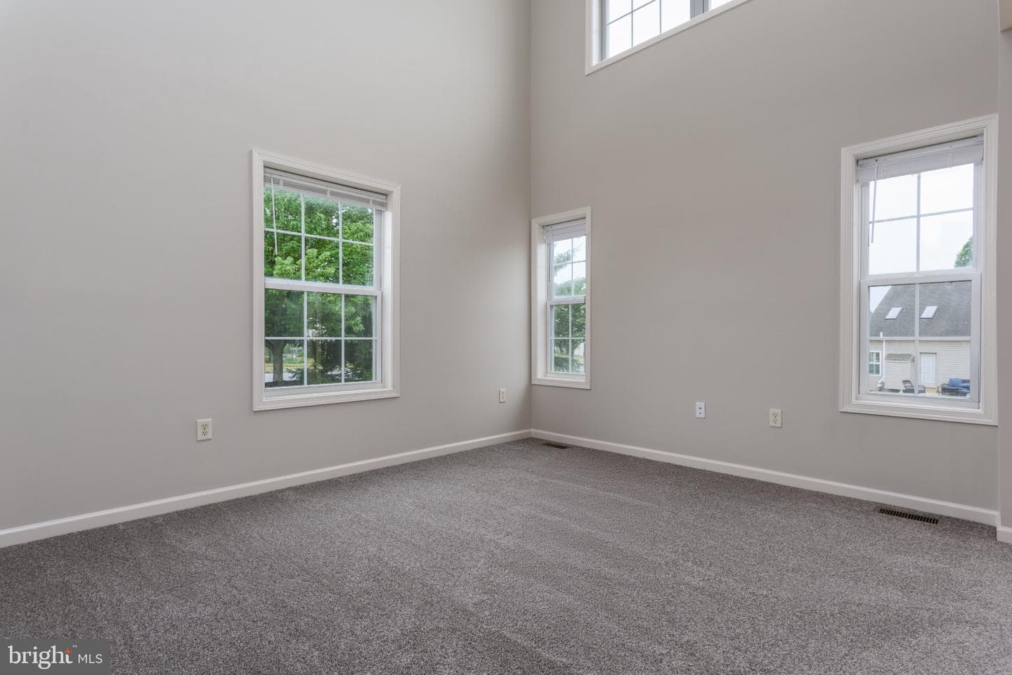 6137 Terry Davis Court photo 15