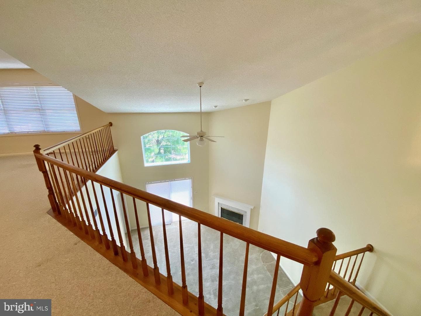 2820 Oakwood Dr photo 5