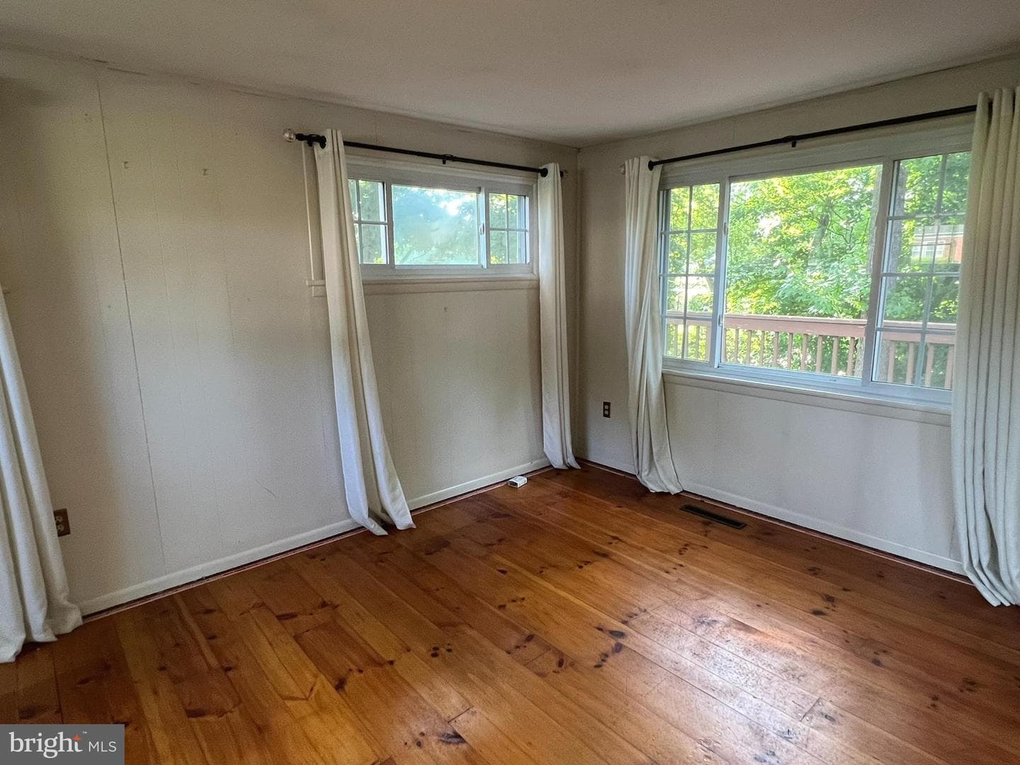 5136 Sunset Drive photo 13