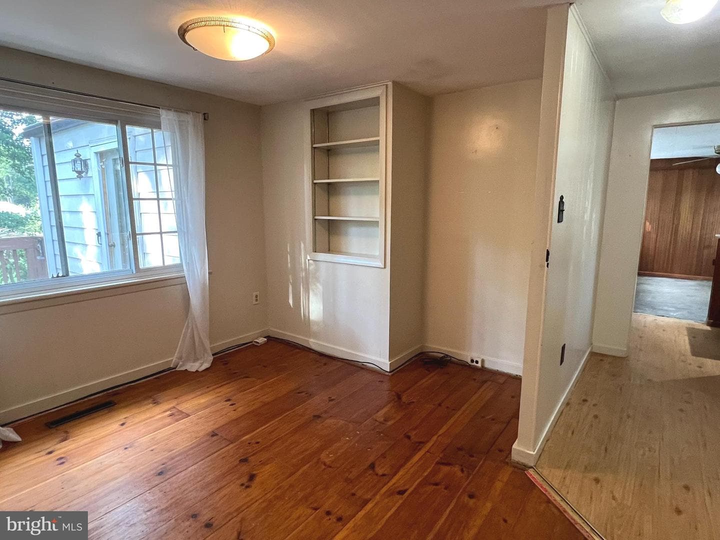 5136 Sunset Drive photo 9