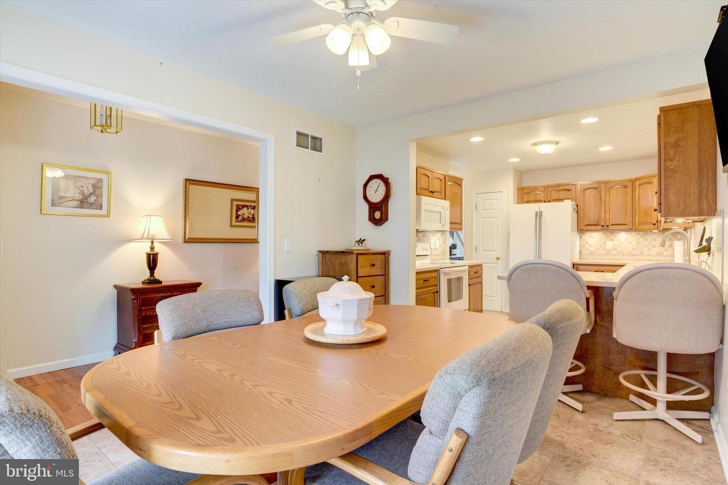 215 Brookridge Court photo 14