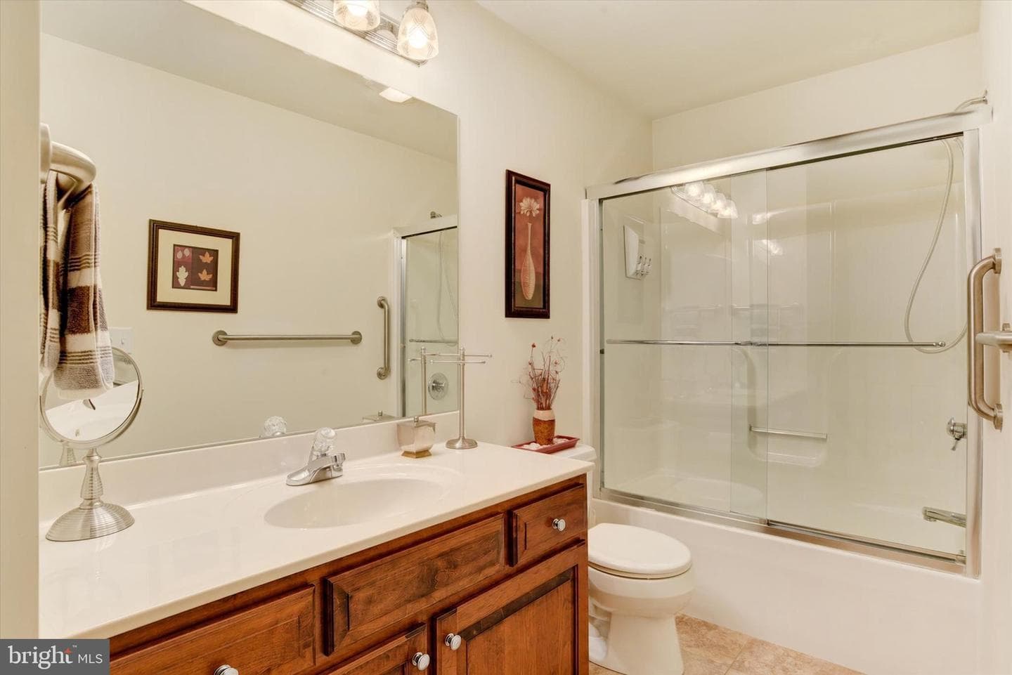 215 Brookridge Court photo 33