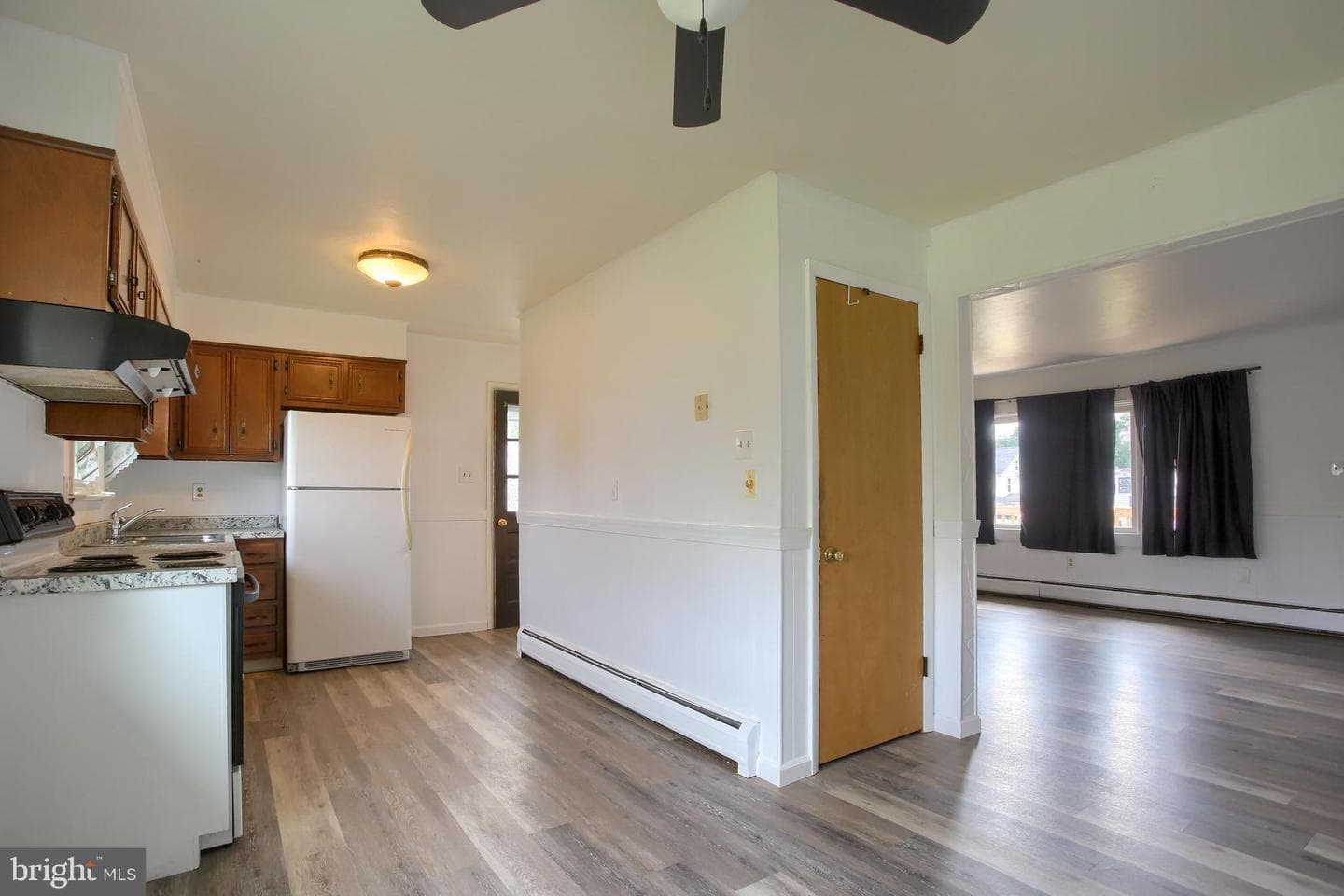 102 5th St photo 10