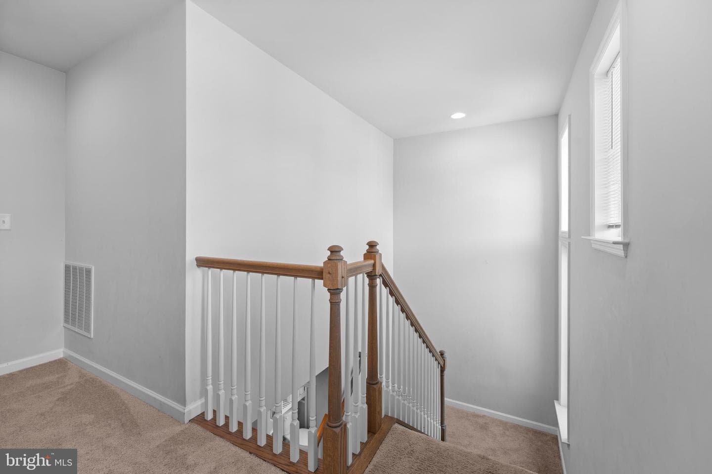 1722 Bradley Dr photo 35