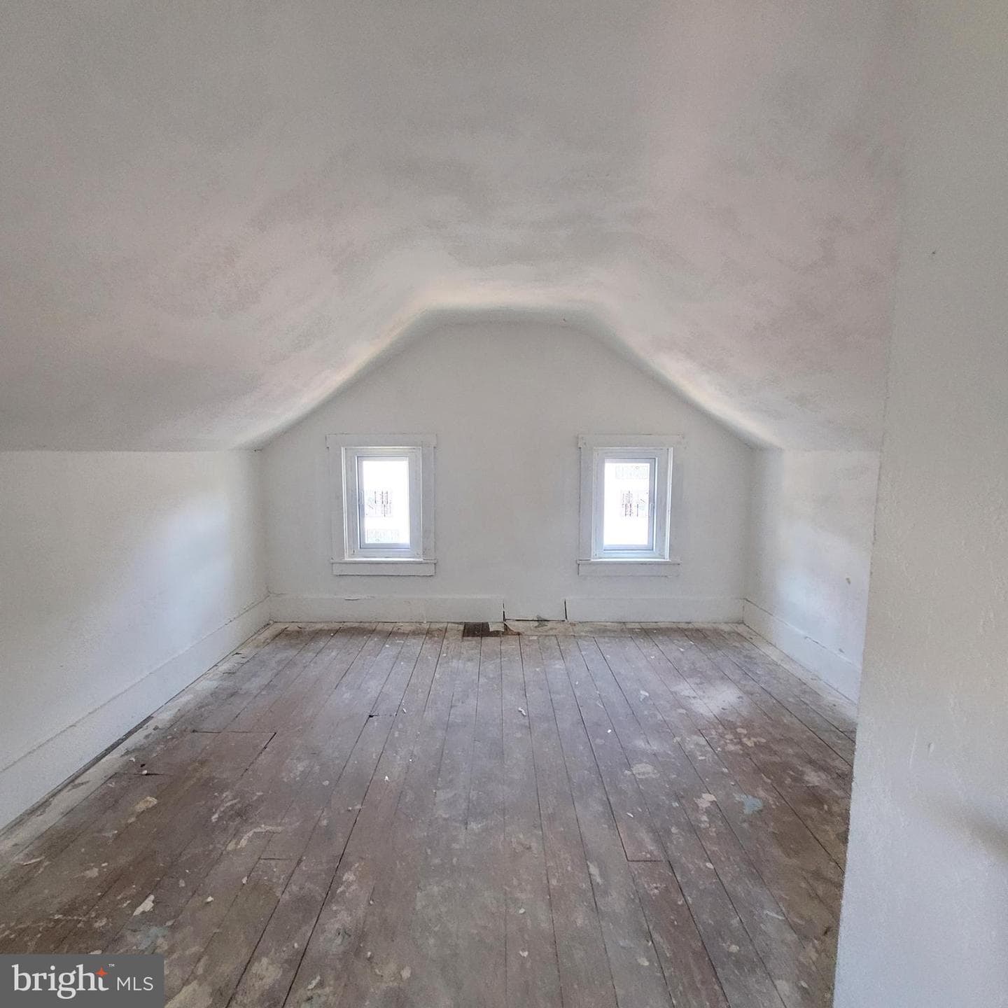 507 W Market Street photo 12