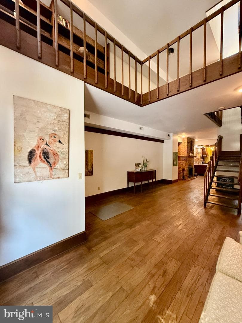 204 Hamilton Street photo 11