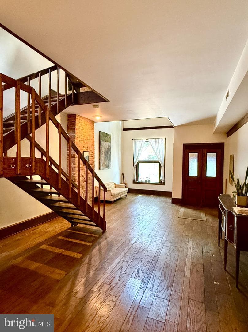 204 Hamilton Street photo 14