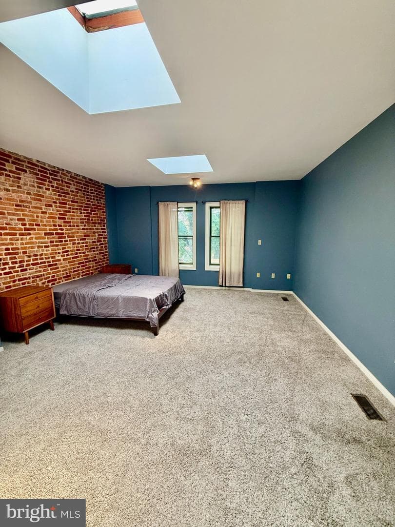204 Hamilton Street photo 18