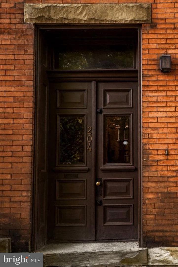 204 Hamilton Street photo 40