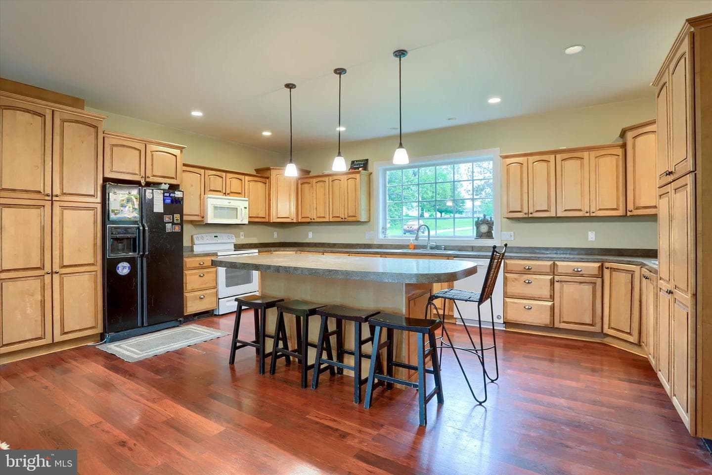 59 Hillymede Road photo 6