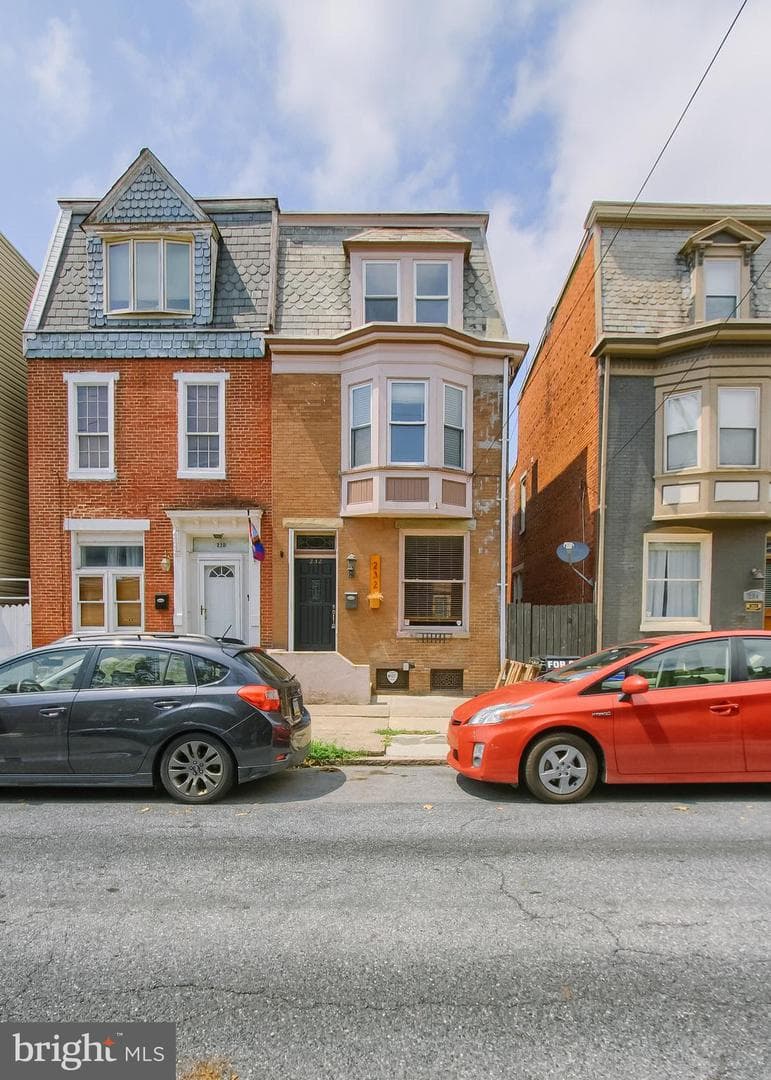 232 Peffer Street, Harrisburg