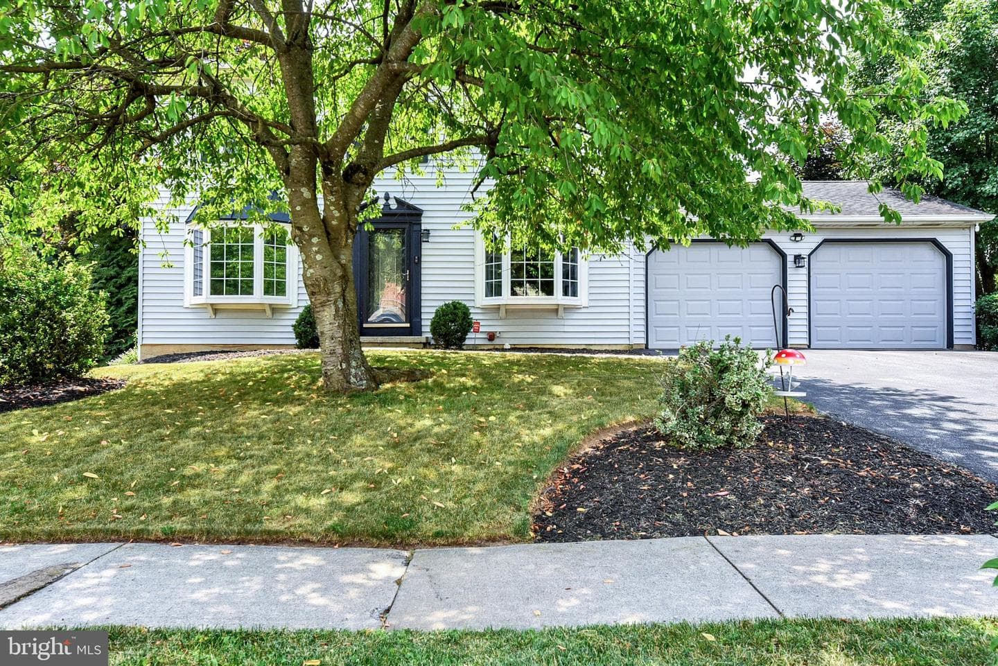 2009 Deer Path Road, Harrisburg